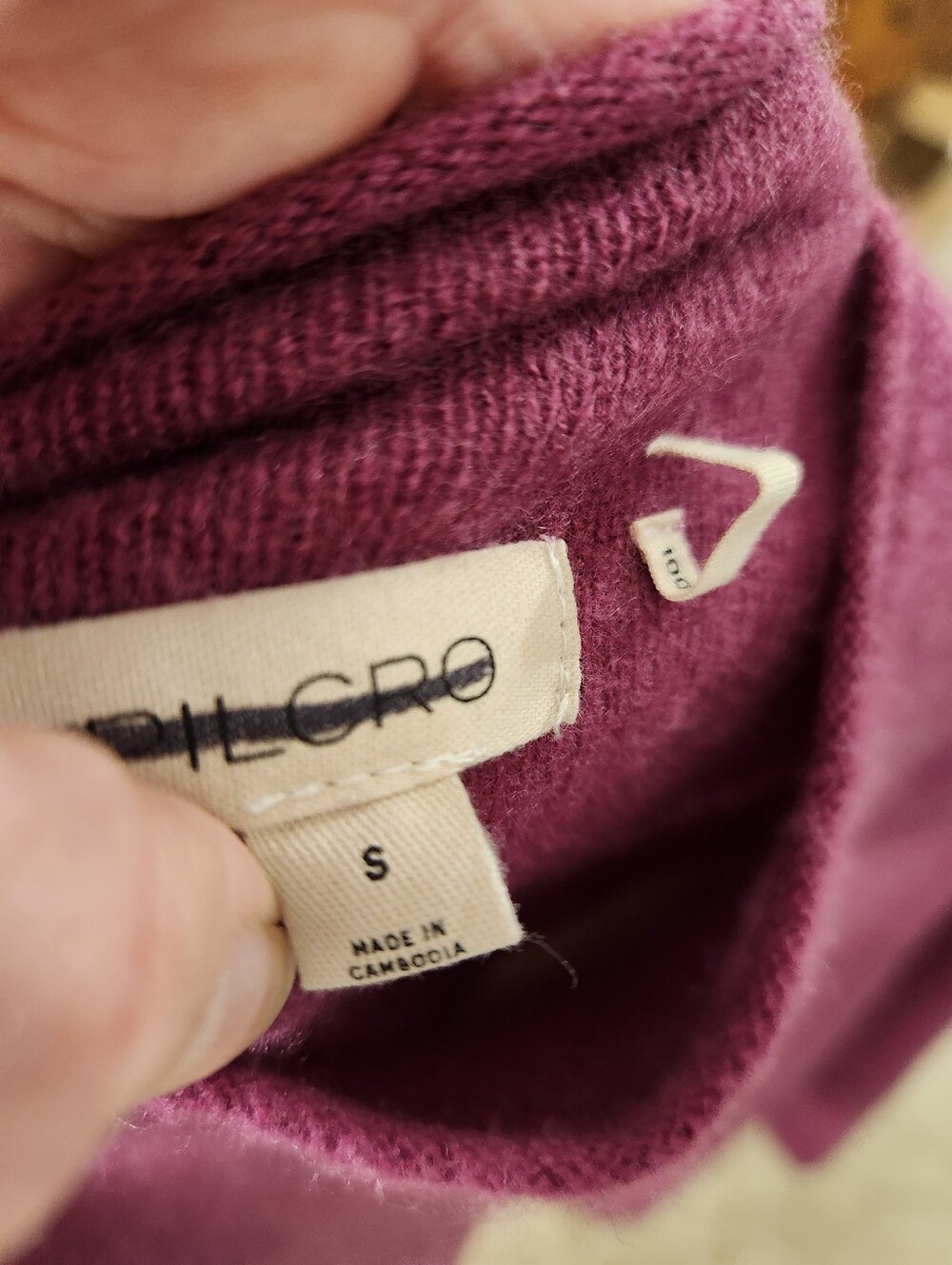 Pilcro 100% Cashmere Magenta Cropped Sweater Size Small - Picture 4 of 5